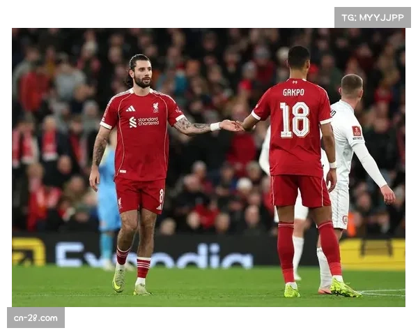 利物浦攻防转换失衡:麦卡利斯特赫拉芬贝赫出球路线被切断致中场失势 利物浦攻防转换失衡:麦卡利斯特赫拉芬贝赫出球路线被切断致中场失势